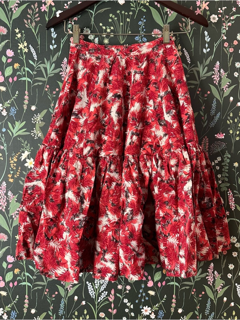 Vintage 50s 60s Red Floral Tiered Fluffy Skirt